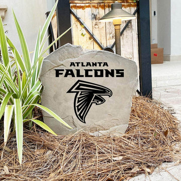 Made in the USA, this Atlanta Falcons Logo Stone is precision engraved for exceptional detail and built to withstand the elements. Available in Sandstone and Greystone finishes to complement any landscape.
