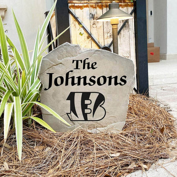 Handcrafted Cincinnati Bengals Name Stone proudly made in the USA with precision engraving and officially licensed NFL artwork. Available in Sandstone and Greystone finishes for lasting outdoor beauty.