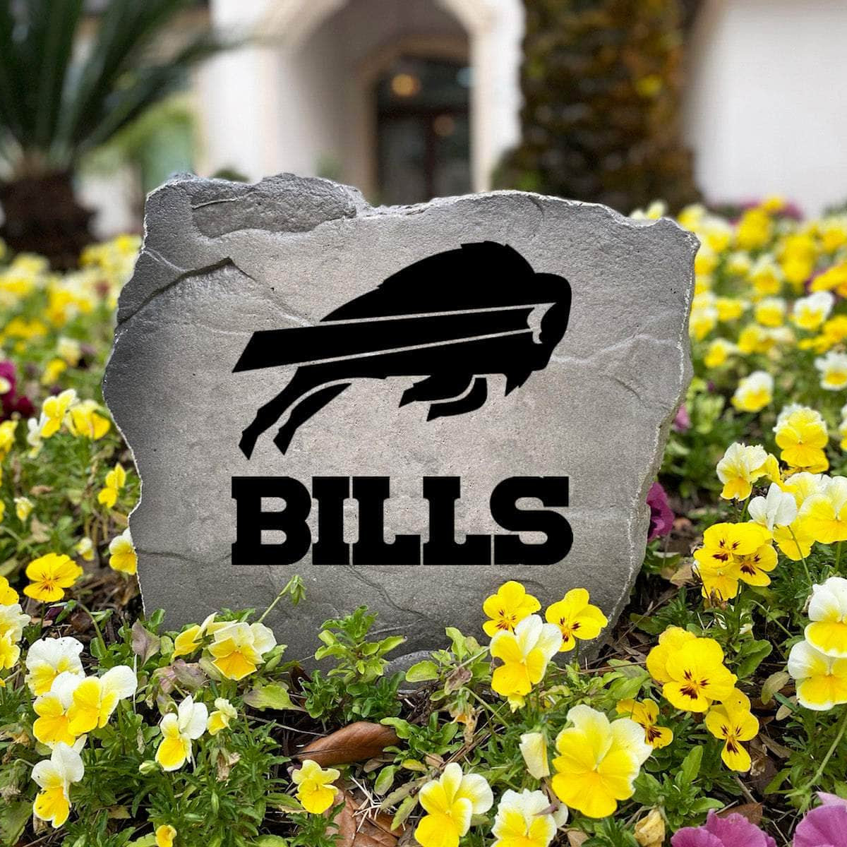Premium Buffalo Bills garden stone created for passionate football fans who want to display authentic NFL décor throughout their outdoor living space. Crafted to provide years of beauty and lasting team pride.