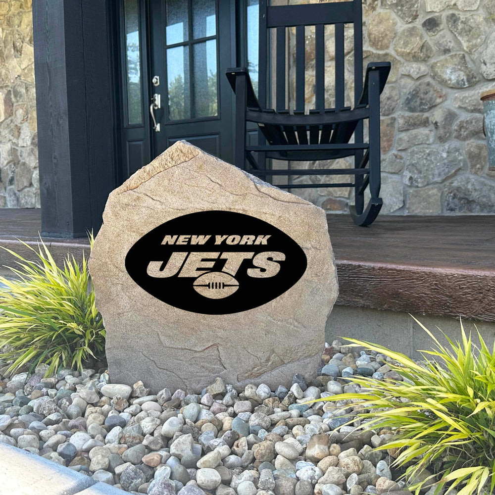 Decorative New York Jets Logo Stone with officially licensed team graphics carved directly into the stone surface. Perfect for gardens, patios, fan caves, and entryways, this outdoor décor celebrates New York Jets football tradition and team pride.