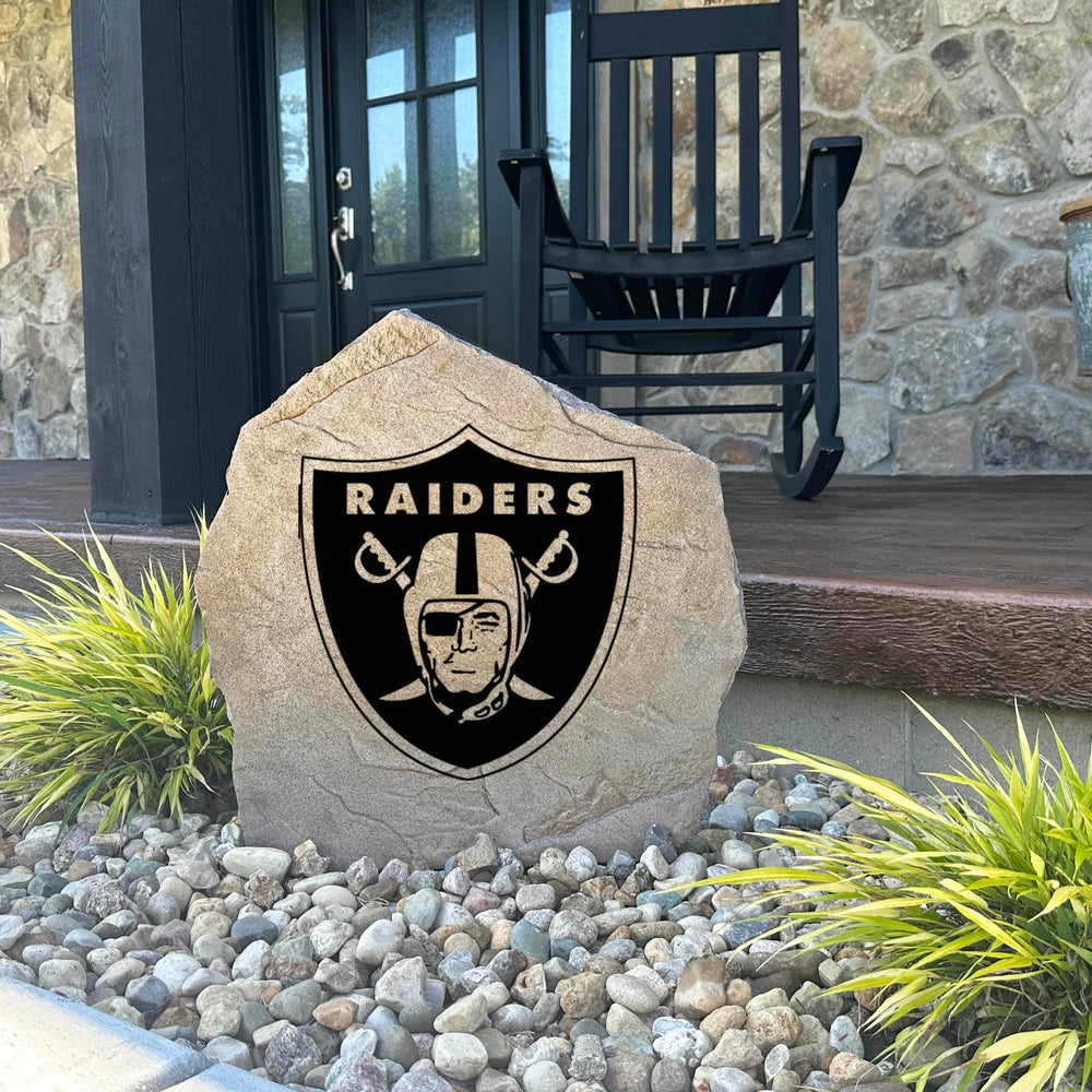 Decorative Las Vegas Raiders Logo Stone with officially licensed team graphics carved directly into the stone surface. Perfect for gardens, patios, fan caves, and entryways, this outdoor décor celebrates Raiders football tradition and team pride.