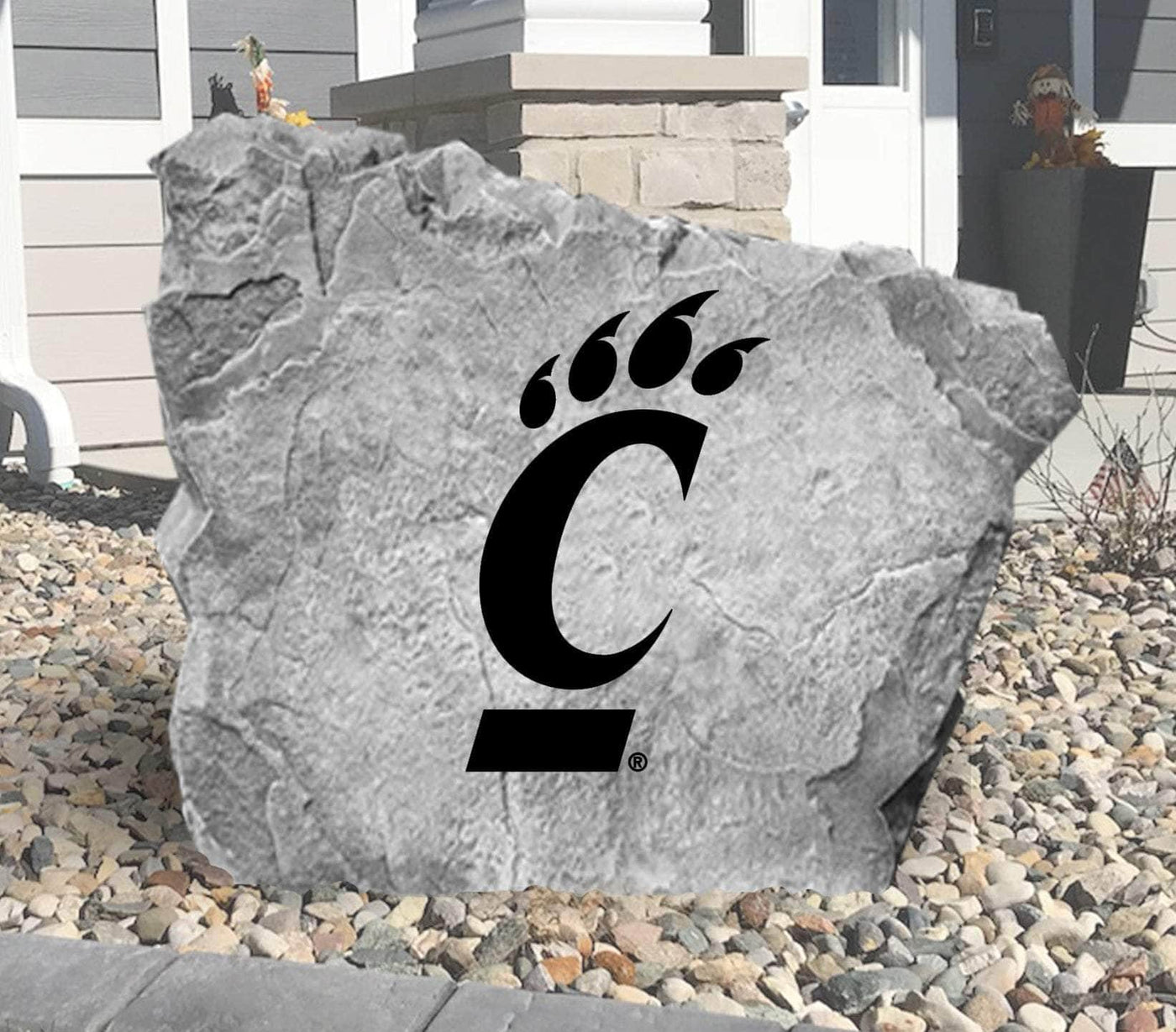 Cincinnati Bearcats logo landscaping rock for front yard