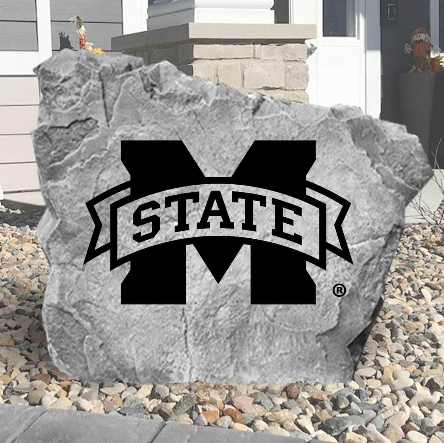 Mississippi State Bulldogs concrete logo plaque crafted from durable concrete, showcasing school pride with timeless outdoor style and lasting quality.