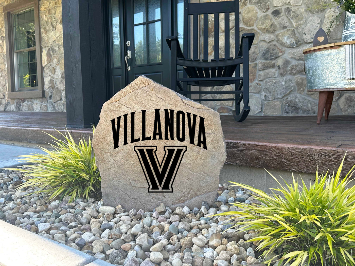 Custom Villanova University Wildcats logo stone for yard décor
