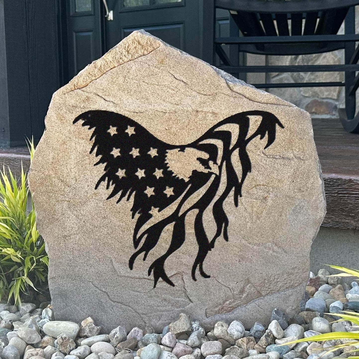 Decorative eagle and flag garden plaque crafted from durable concrete, honoring freedom, strength, and American pride with timeless outdoor beauty.
