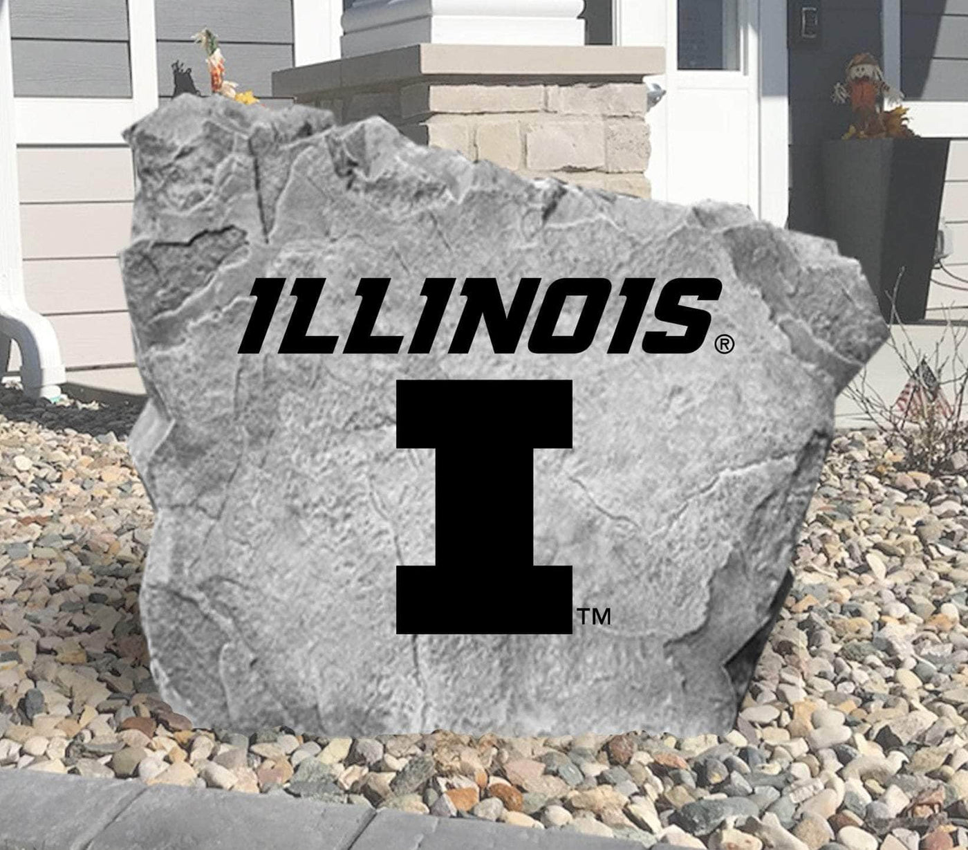 Engraved Illinois logo stone, ideal as a unique outdoor sign or gift.