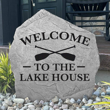 Decorative lake house welcome plaque crafted from durable concrete, bringing timeless charm to vacation homes, cabins, and shoreline retreats.