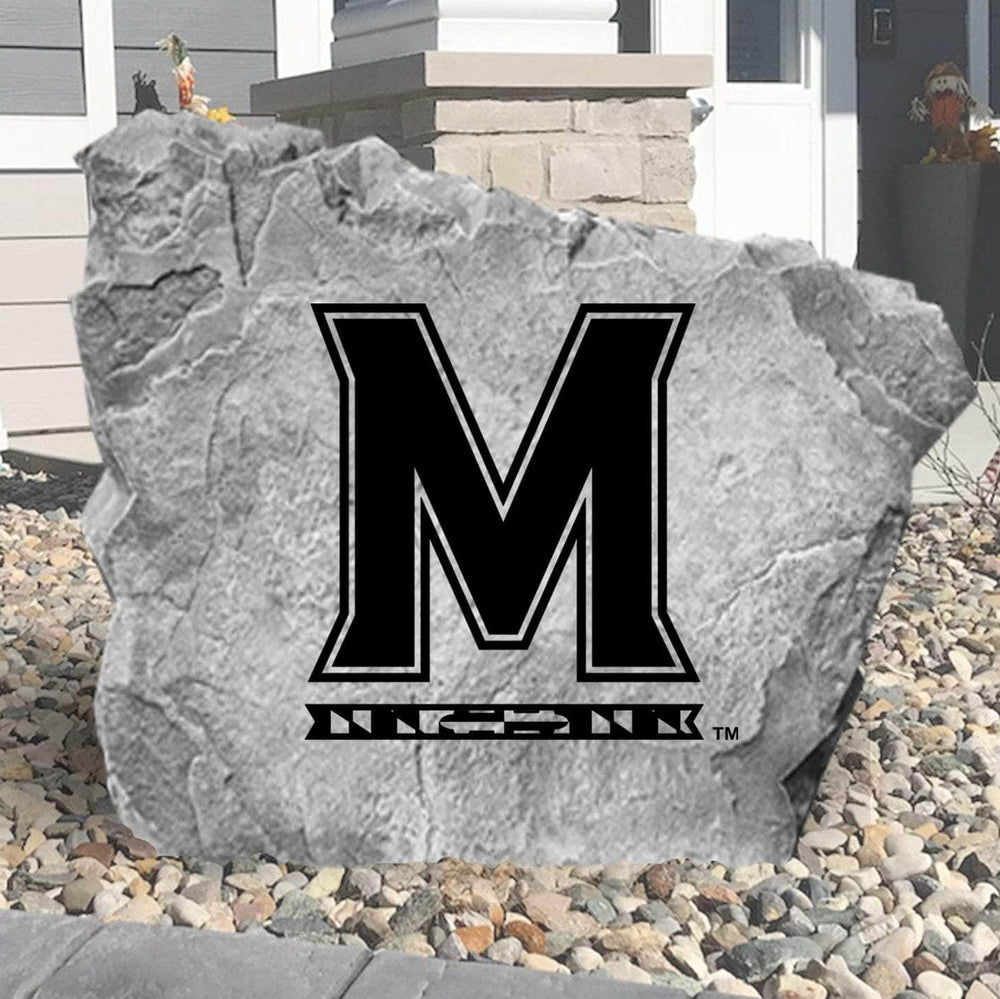 Maryland Terrapins concrete logo marker designed to highlight school spirit with a durable, weather-ready accent for any front yard or patio.