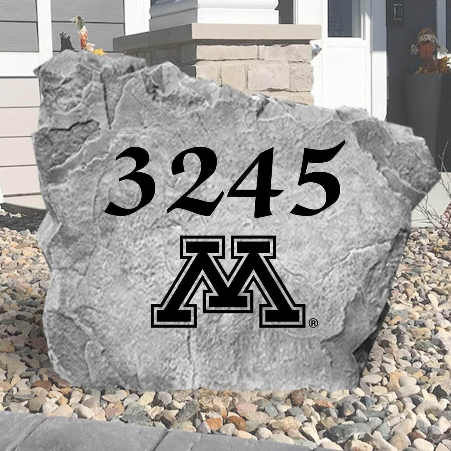 Welcome guests in true Gophers style with a custom engraved University of Minnesota Address Stone. Designed to stand out in front landscapes, garden beds, driveways, and home entryways.