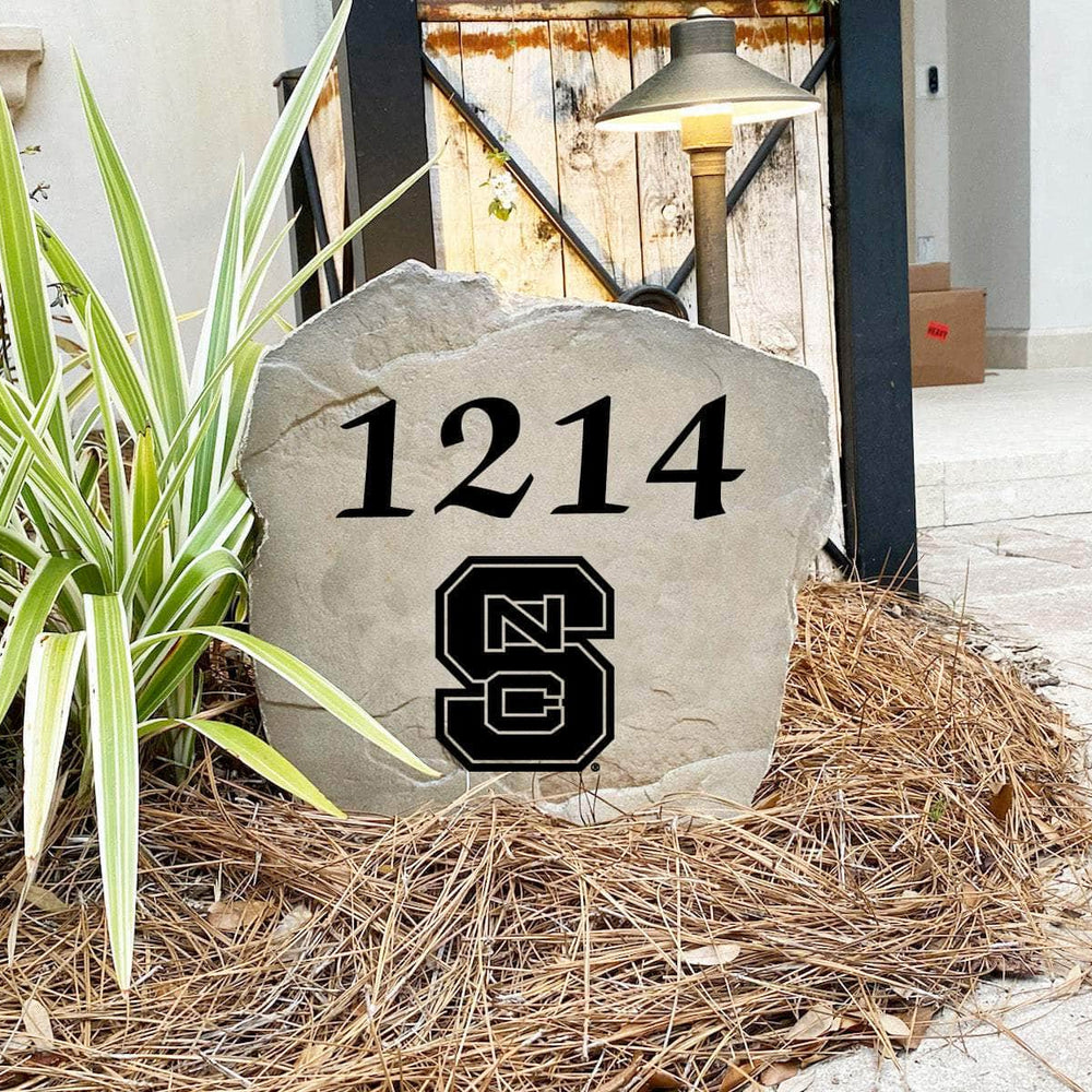 Handcrafted North Carolina State University Address Stone proudly made in the USA with deeply engraved house numbers and officially licensed collegiate artwork. Available in Sandstone and Greystone finishes for long-lasting outdoor beauty.