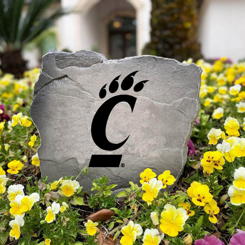 Premium University of Cincinnati outdoor décor stone designed for Bearcats fans, alumni, students, and graduates. Built to withstand the elements while displaying authentic collegiate pride in any outdoor setting.

