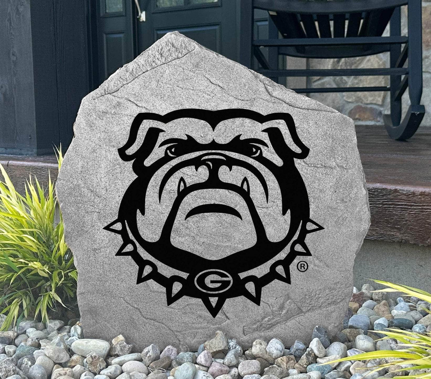 UGA decorative stone with spiked collar bulldog design
