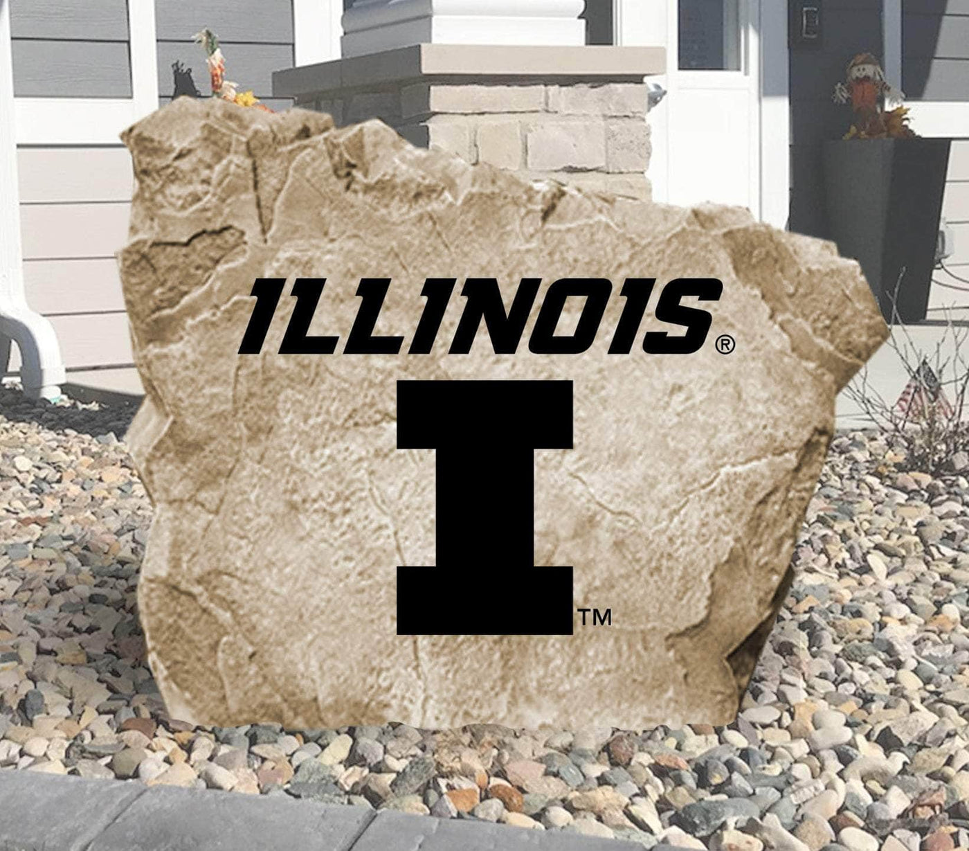 Personalized University of Illinois logo rock for outdoor decor and gifting.