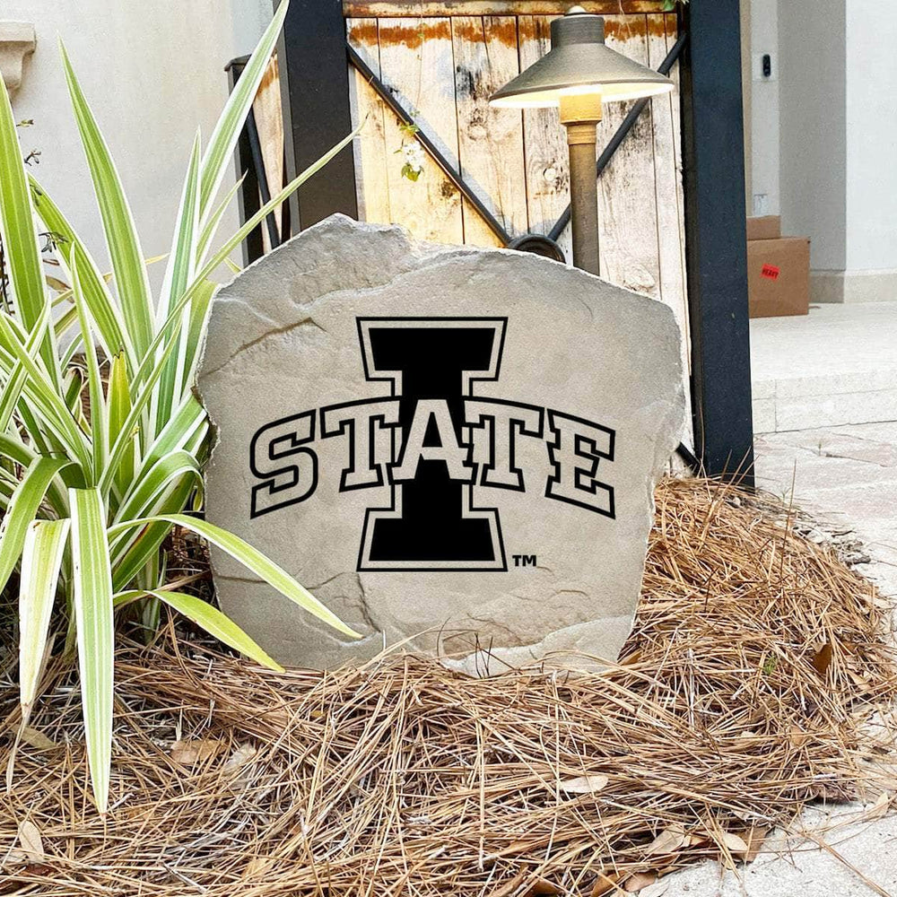 Made in the USA, this Iowa State University Logo Stone is precision engraved for exceptional detail and built to withstand the elements. Available in Sandstone and Greystone finishes to complement any landscape.