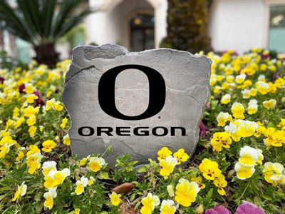 College fan garden rock featuring Oregon O logo