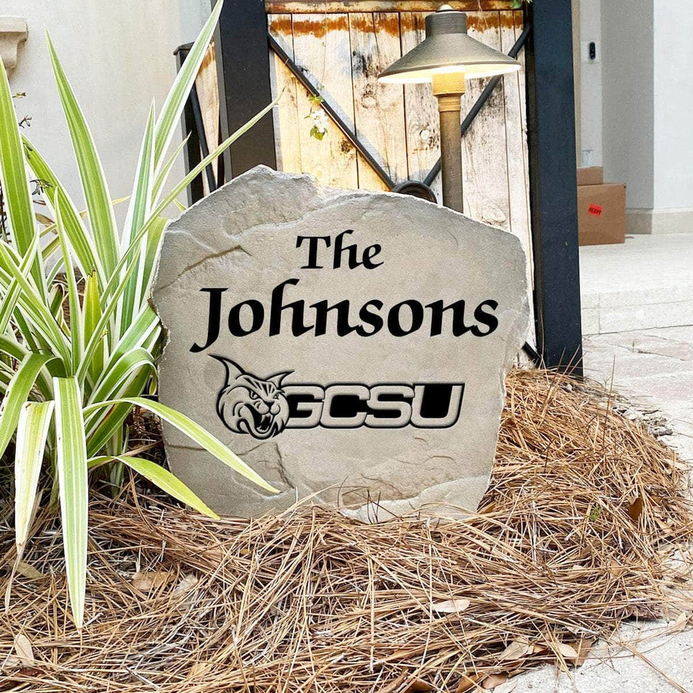 Custom Georgia College last name marker designed to enhance front yards, patios, gardens, and entryways with personalized campus-inspired style.