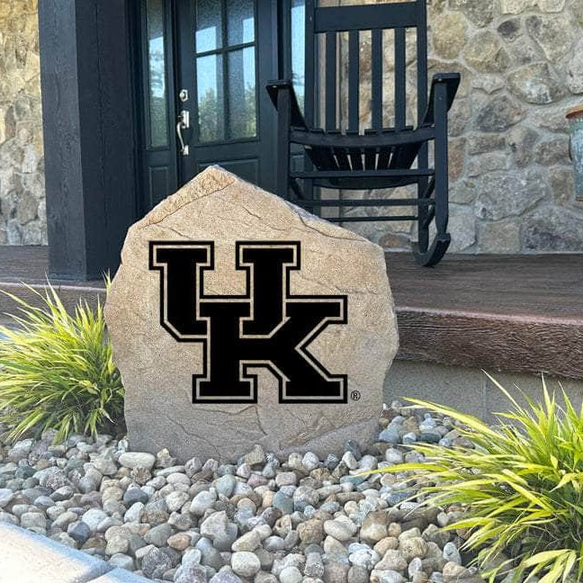 Decorative Kentucky Wildcats Logo Stone with officially licensed team graphics carved directly into the stone surface. Perfect for gardens, patios, fan caves, and entryways, this outdoor décor celebrates Kentucky tradition and school pride.
