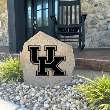 Decorative Kentucky Wildcats Logo Stone with officially licensed team graphics carved directly into the stone surface. Perfect for gardens, patios, fan caves, and entryways, this outdoor décor celebrates Kentucky tradition and school pride.