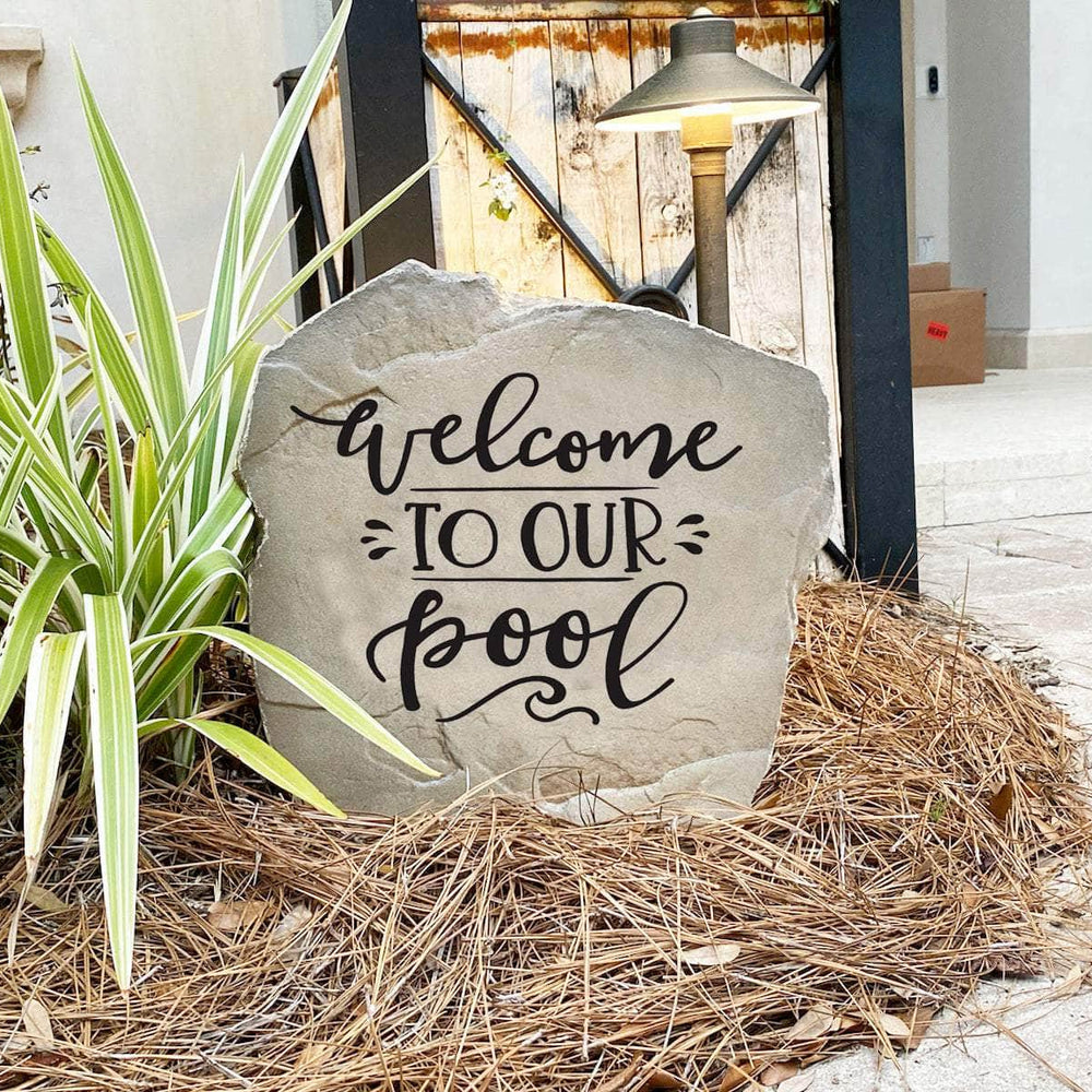 Weather-resistant pool décor monument designed to complement patios, tropical landscaping, sun decks, and outdoor gathering areas with lasting beauty.